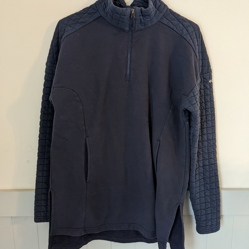 Columbia Blue Quilted Comfy Sweatshirt